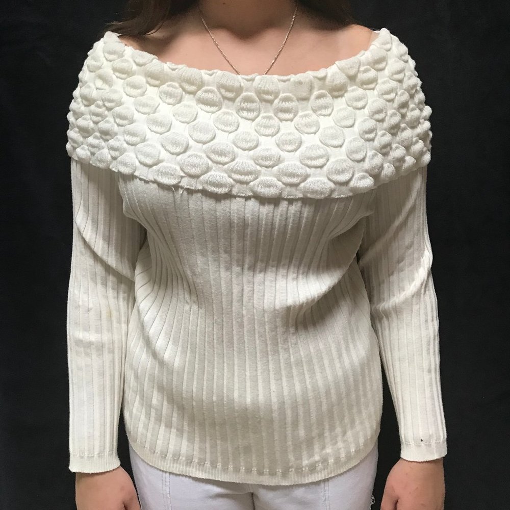 United State Sweaters Off Shoulder Off White Sweat